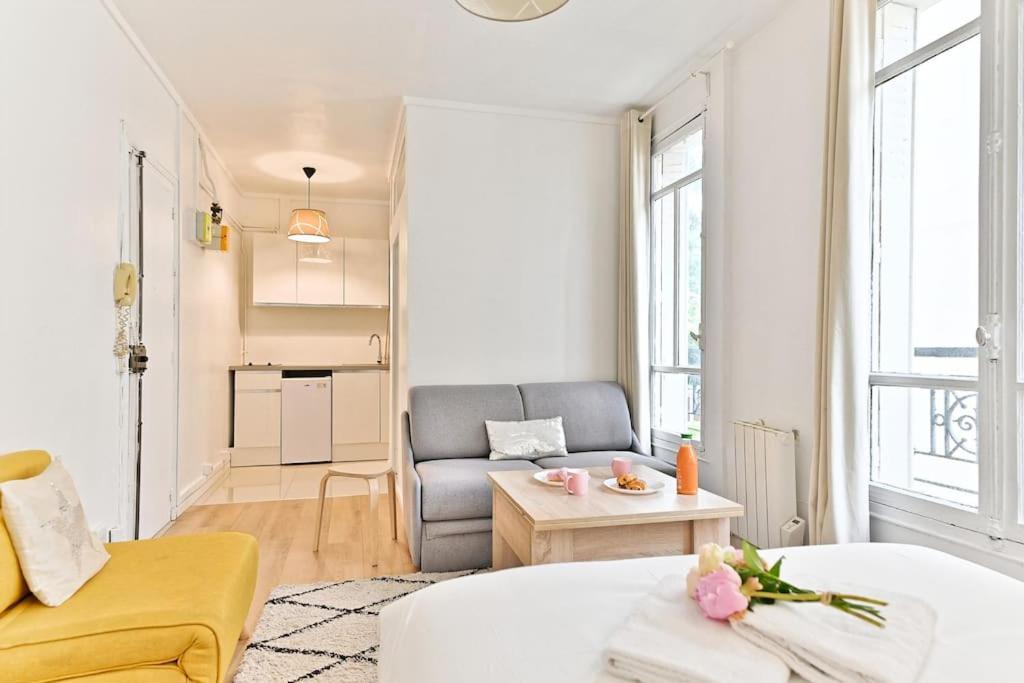 Paisible Parc Des Buttes-chaumont Appartement Paris